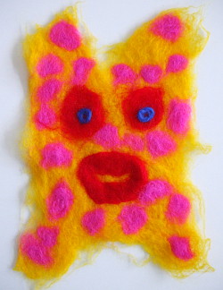 felt: character star yellow and pink